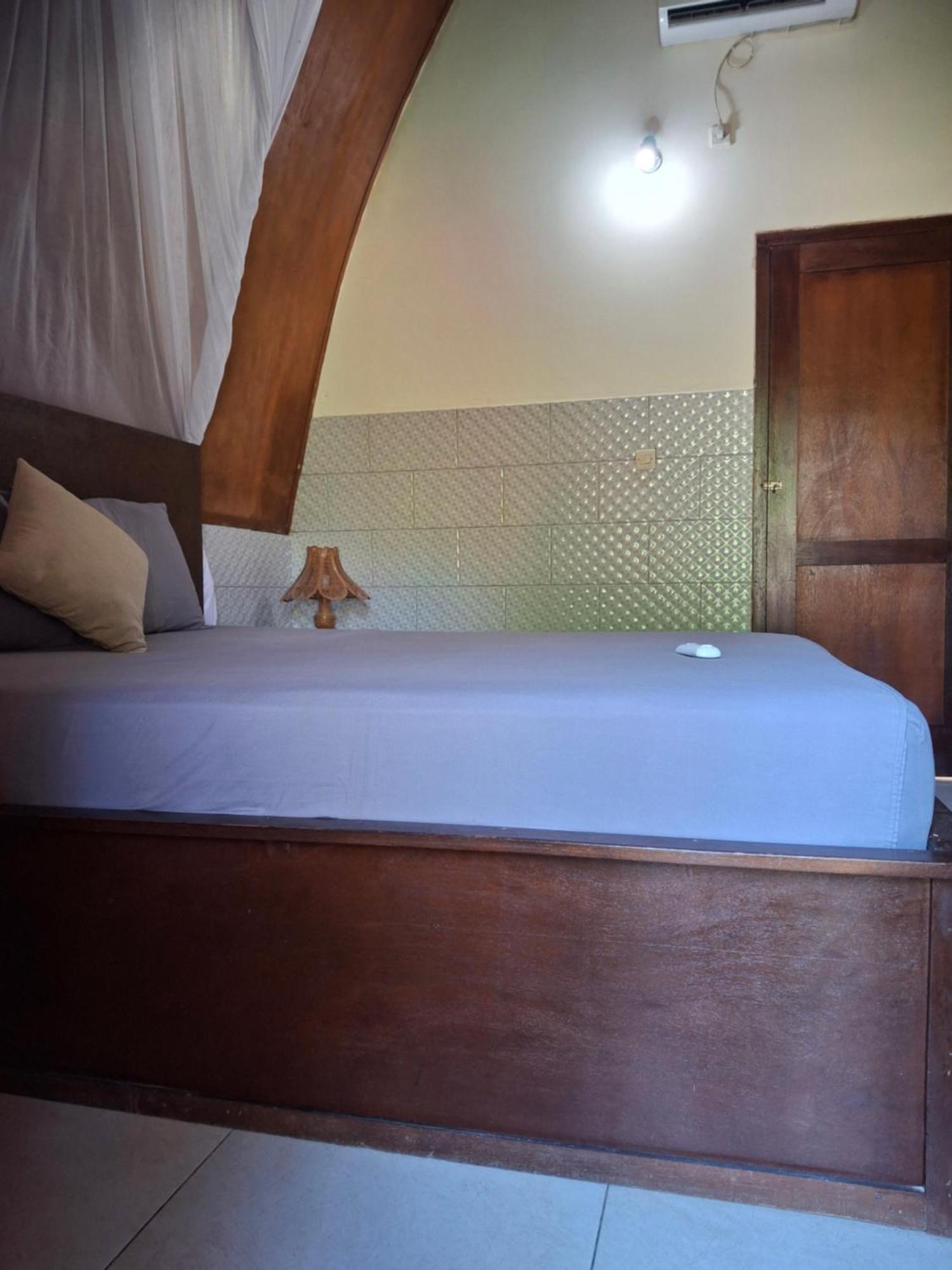 Cnunk Bungalow Gili Meno Ngoại thất bức ảnh